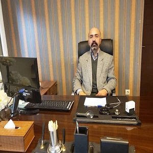 دکتر آرش صفری