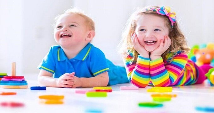 شناخت کودک با اسباب بازی های زینتی